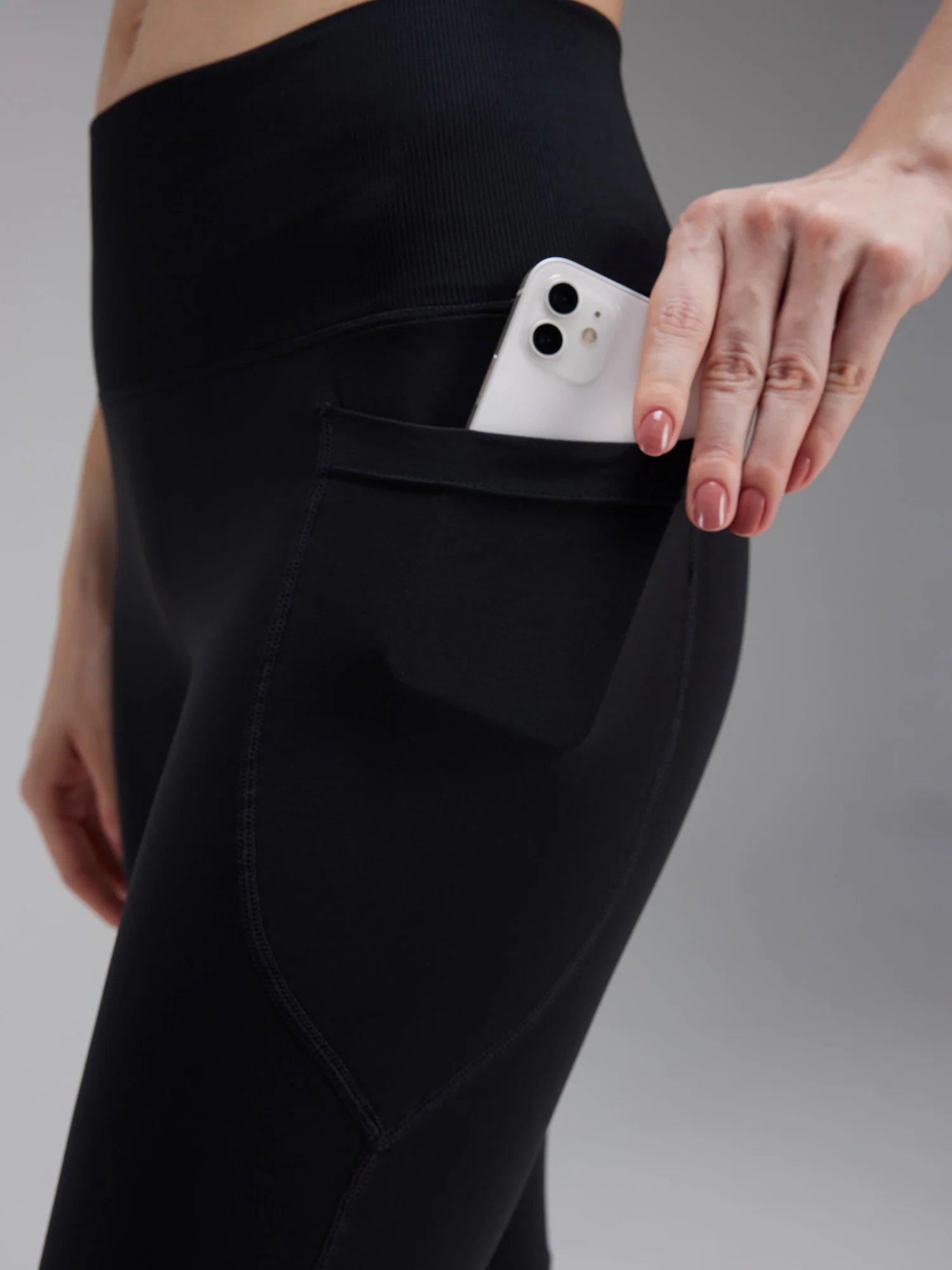 Black Sculpt 2.0 Flare Leggings - Image 7