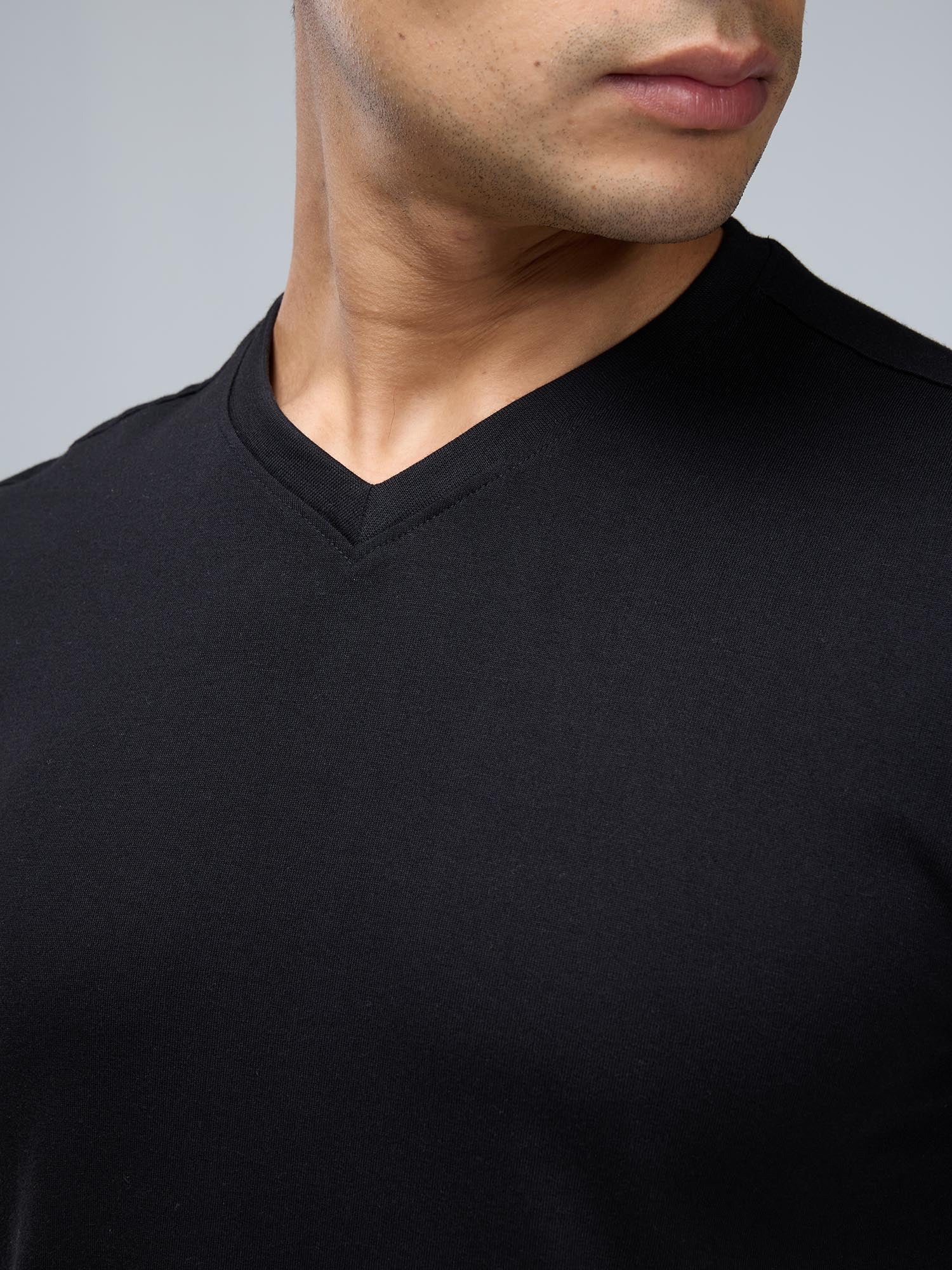 Black Supima V Neck T-shirt - Regular Fit - Image 6