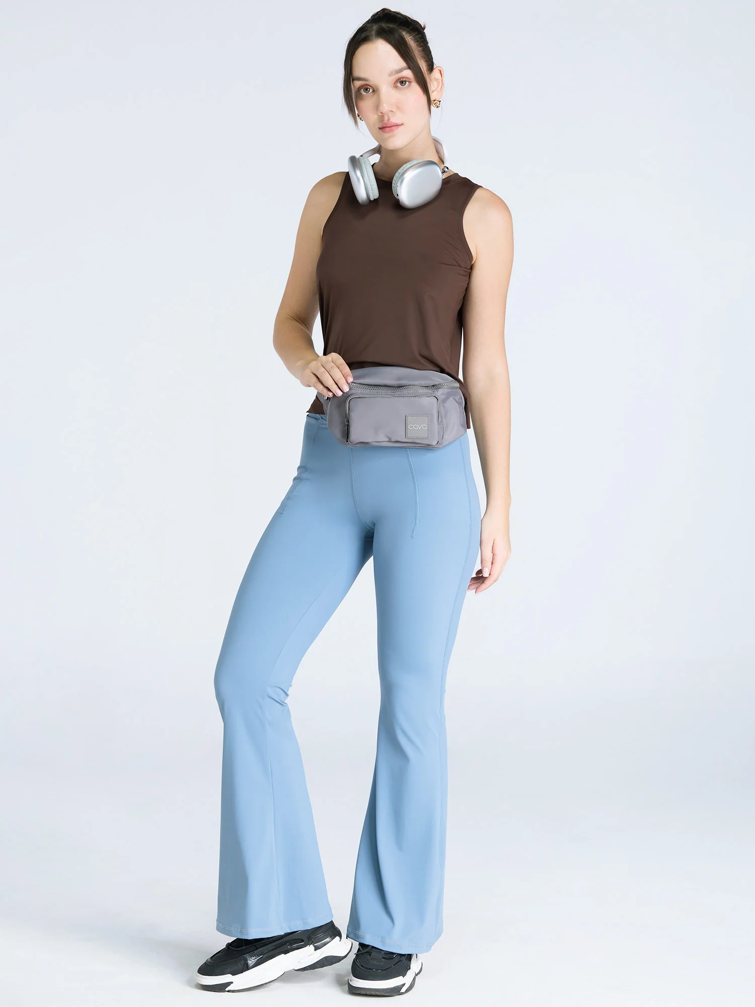 Pebble Hourglass Flared Leggings - Image 12