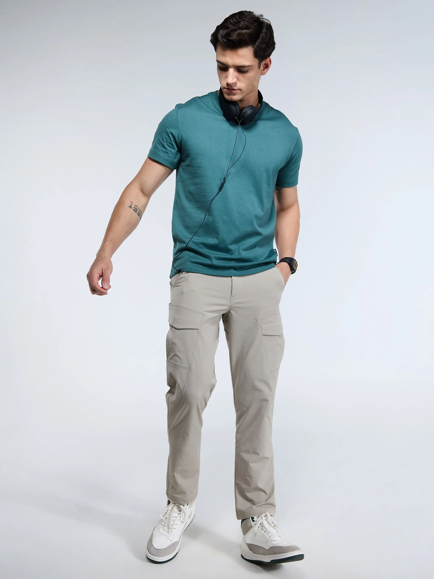Pine Supima V Neck T-Shirt - Regular Fit - Image 3