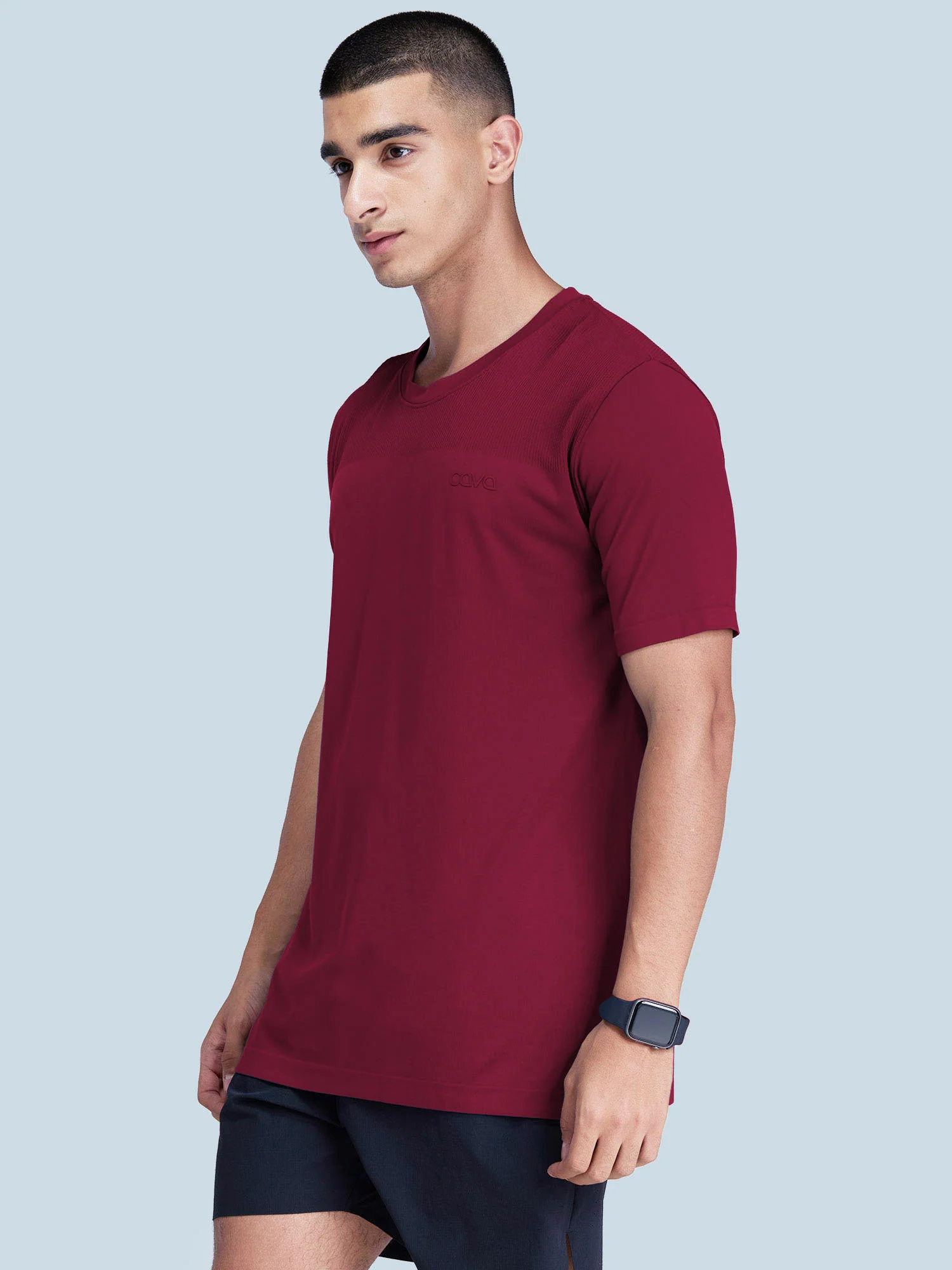 Red Pulse Seamless Tee - Image 5
